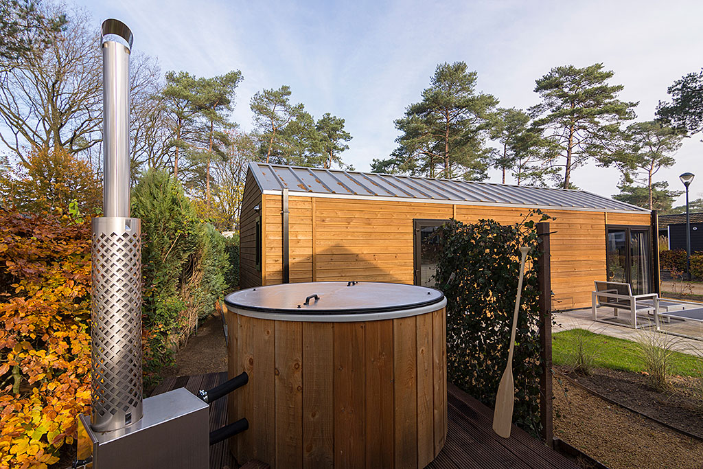 Hottub Wellness Lodge Europarcs de Zanding