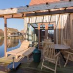 landal-reeuwijkse-plassen-wellness-terras